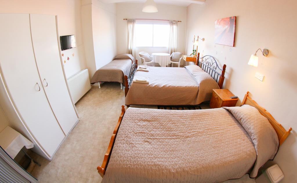 Capuralli Hotel Pedhoulas Luaran gambar
