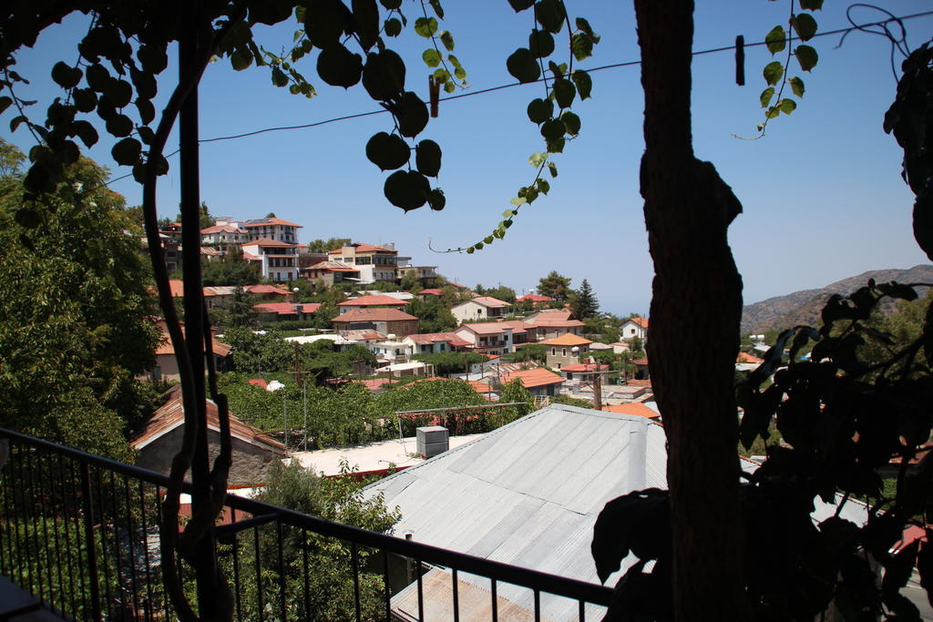 Capuralli Hotel Pedhoulas Luaran gambar