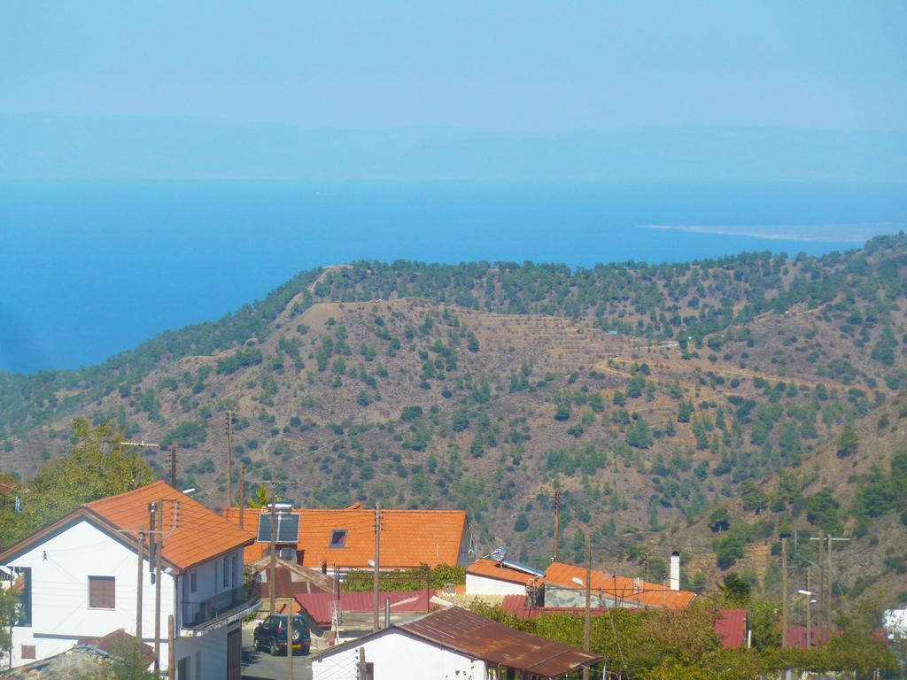 Capuralli Hotel Pedhoulas Luaran gambar